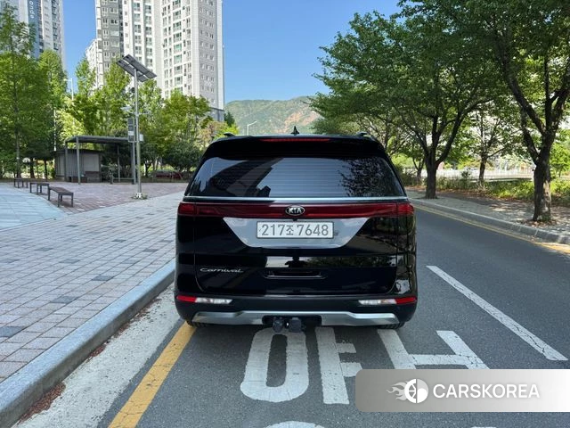 Kia Carnival 4th generation id 4255121 из Кореи 18
