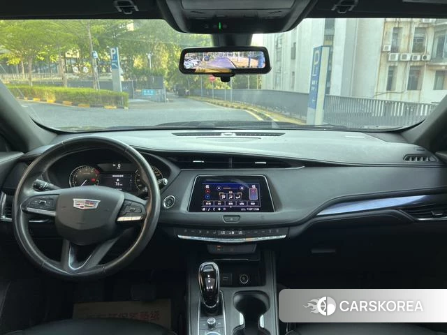 Cadillac XT4 id 4221809 из Китая 14