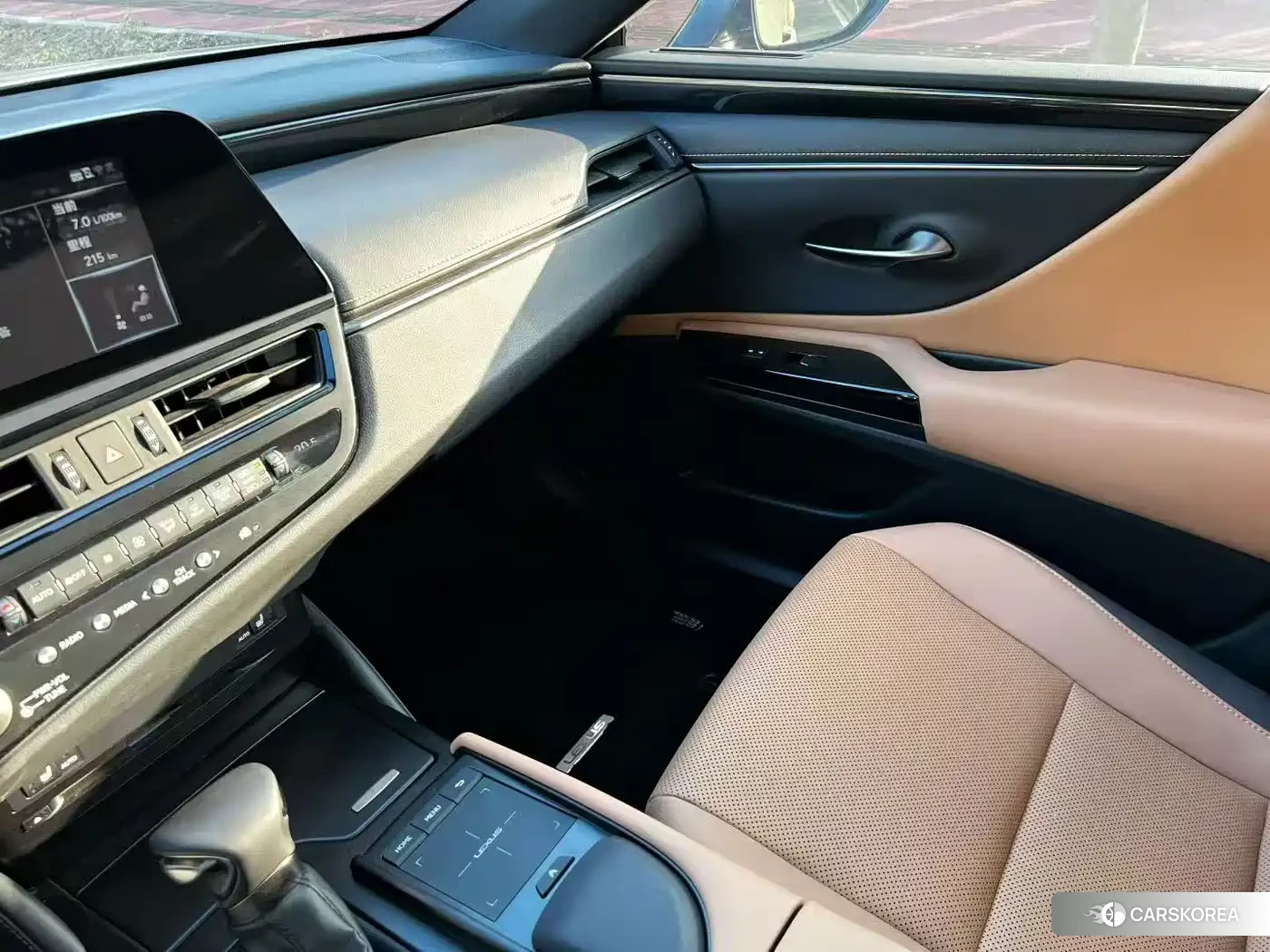 Lexus ES id 4669446 из Китая 8