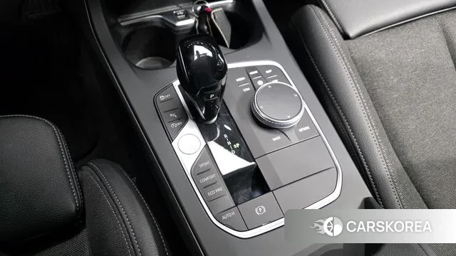 BMW 1 Series (F40) id 3601684 из Кореи 18