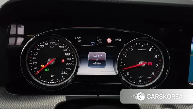 Mercedes-Benz E-Class W213 id 3656489 из Кореи 18