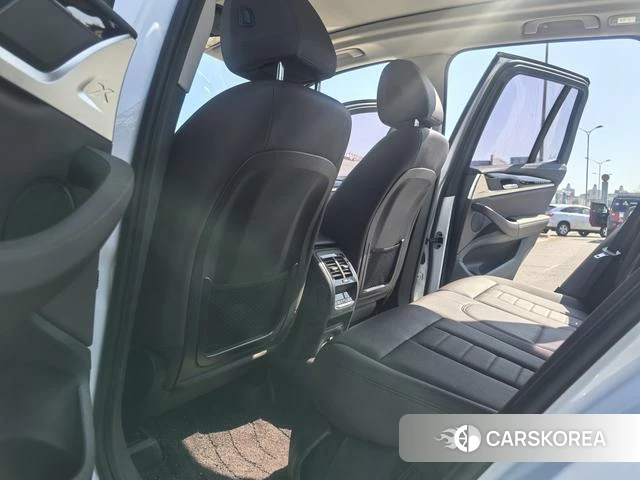 BMW X3 id 3856048 из Китая 17