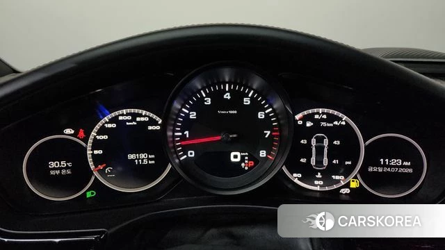 Porsche Panamera (971) id 4626223 из Кореи 39