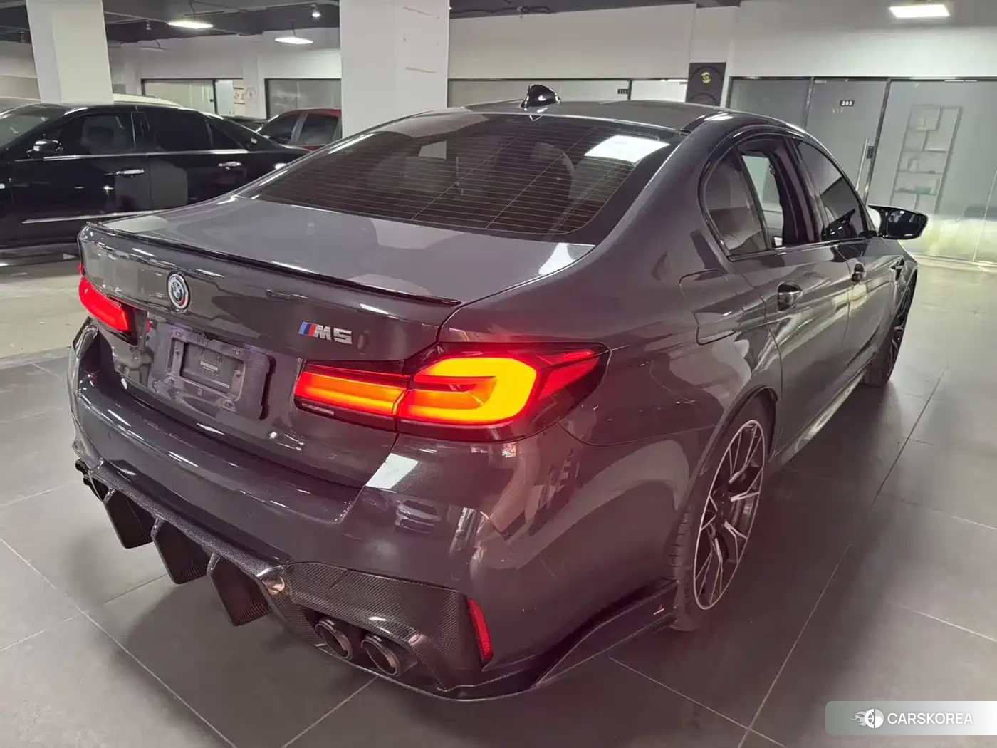 BMW M5 id 4600942 из Китая 8