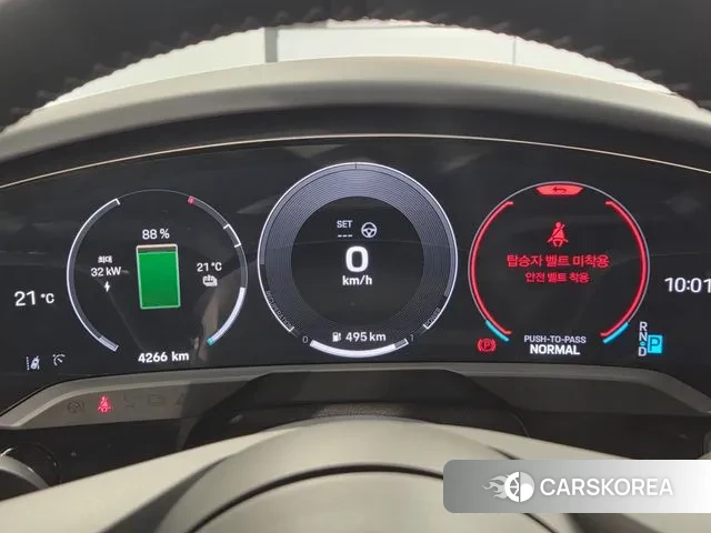 Porsche Taycan id 3711375 из Кореи 10