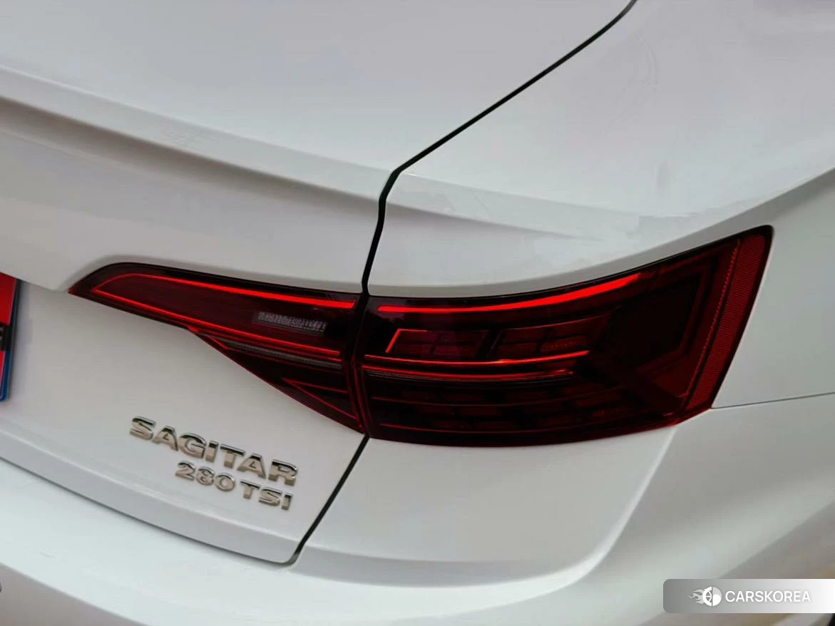 Volkswagen Sagitar id 4454424 из Китая 18