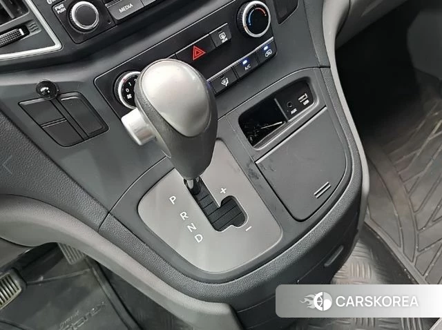 Hyundai The New Grand Starex id 4513166 из Кореи 16