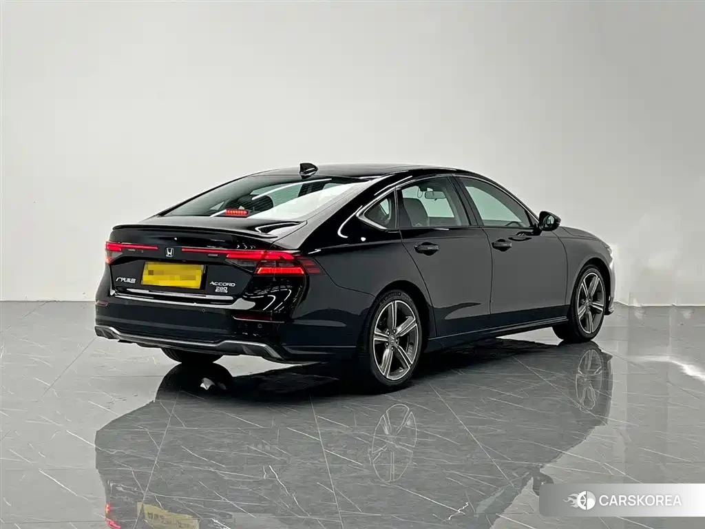 Honda Accord id 4577607 из Китая 20