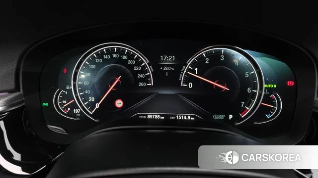 BMW 5 Series (G30) id 4684551 из Кореи 18