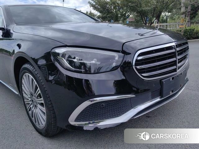 Mercedes-Benz E-class id 4256238 из Китая 21