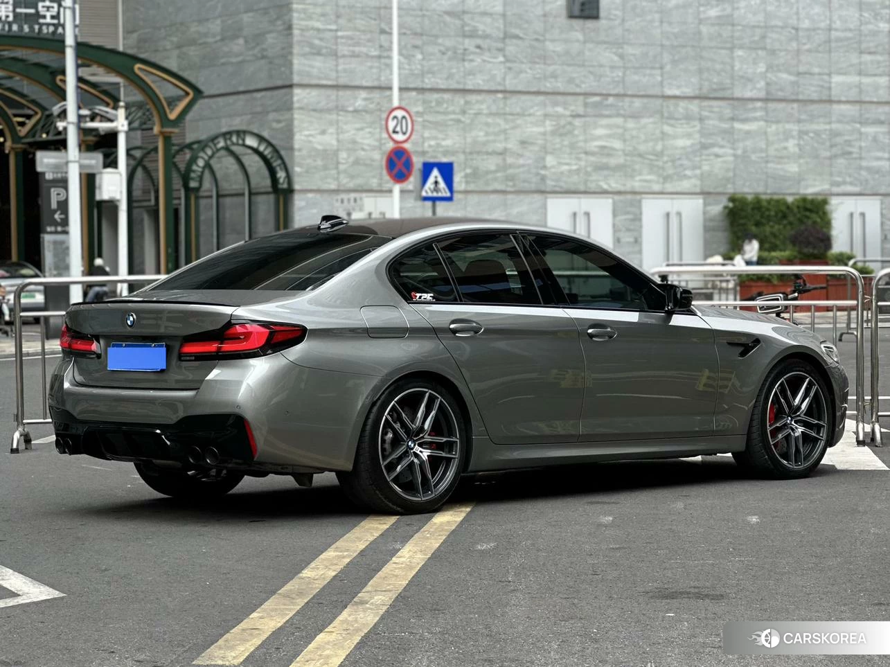 BMW M5 id 4441055 из Китая 19