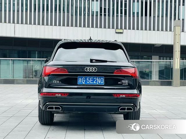 Audi Q5L id 4359485 из Китая 13