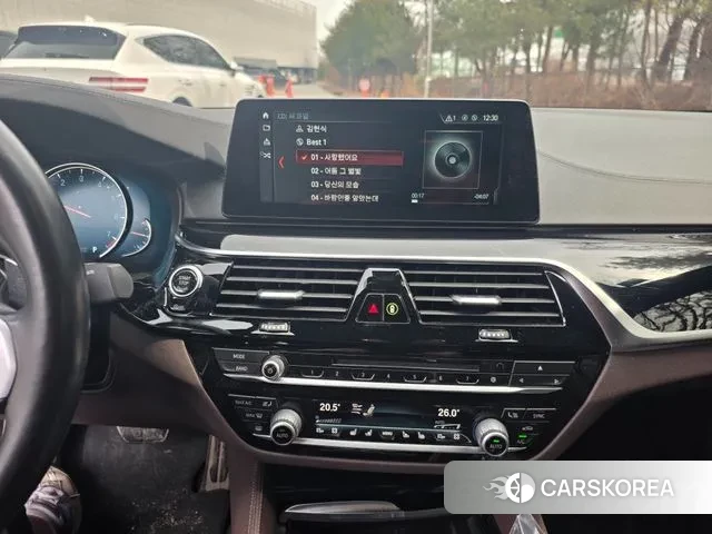 BMW 5 Series (G30) id 3723703 из Кореи 11