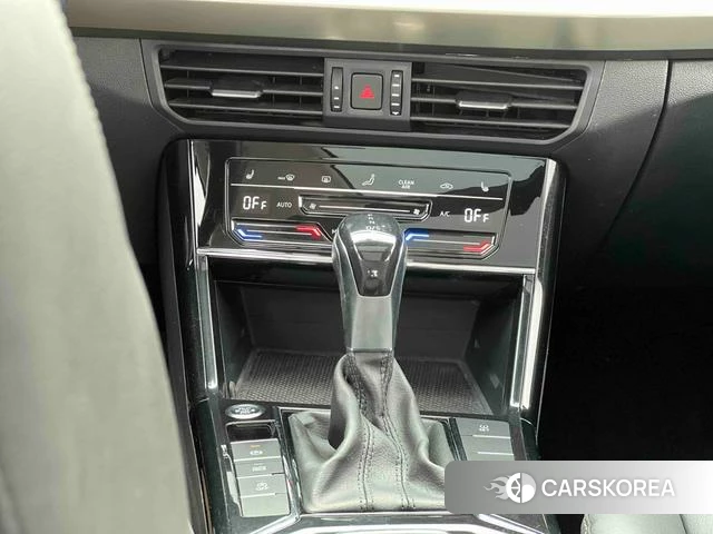 Volkswagen Passat id 4328685 из Китая 12
