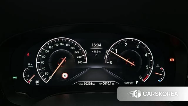 BMW 5 Series (G30) id 4188129 из Кореи 28