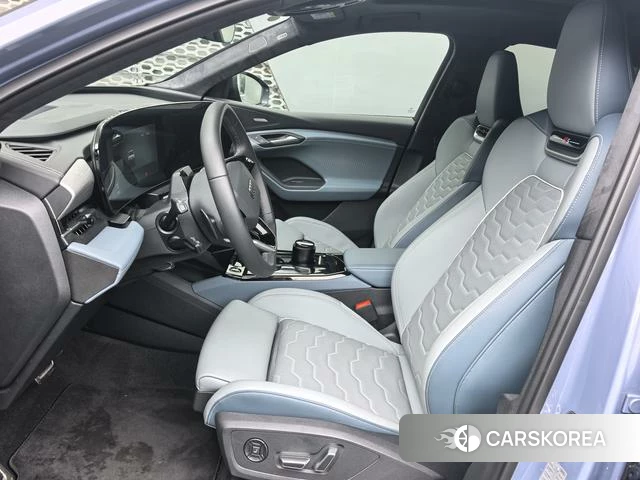 Audi Q6L Sportback e-tron id 4272227 из Китая 13