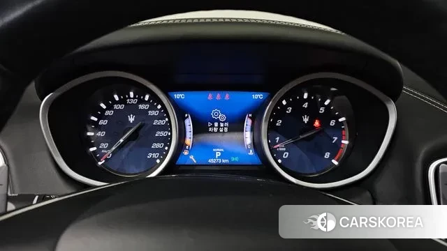 Maserati Ghibli id 3367728 из Кореи 18