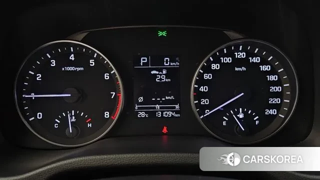 Hyundai Avante AD id 3060936 из Кореи 18