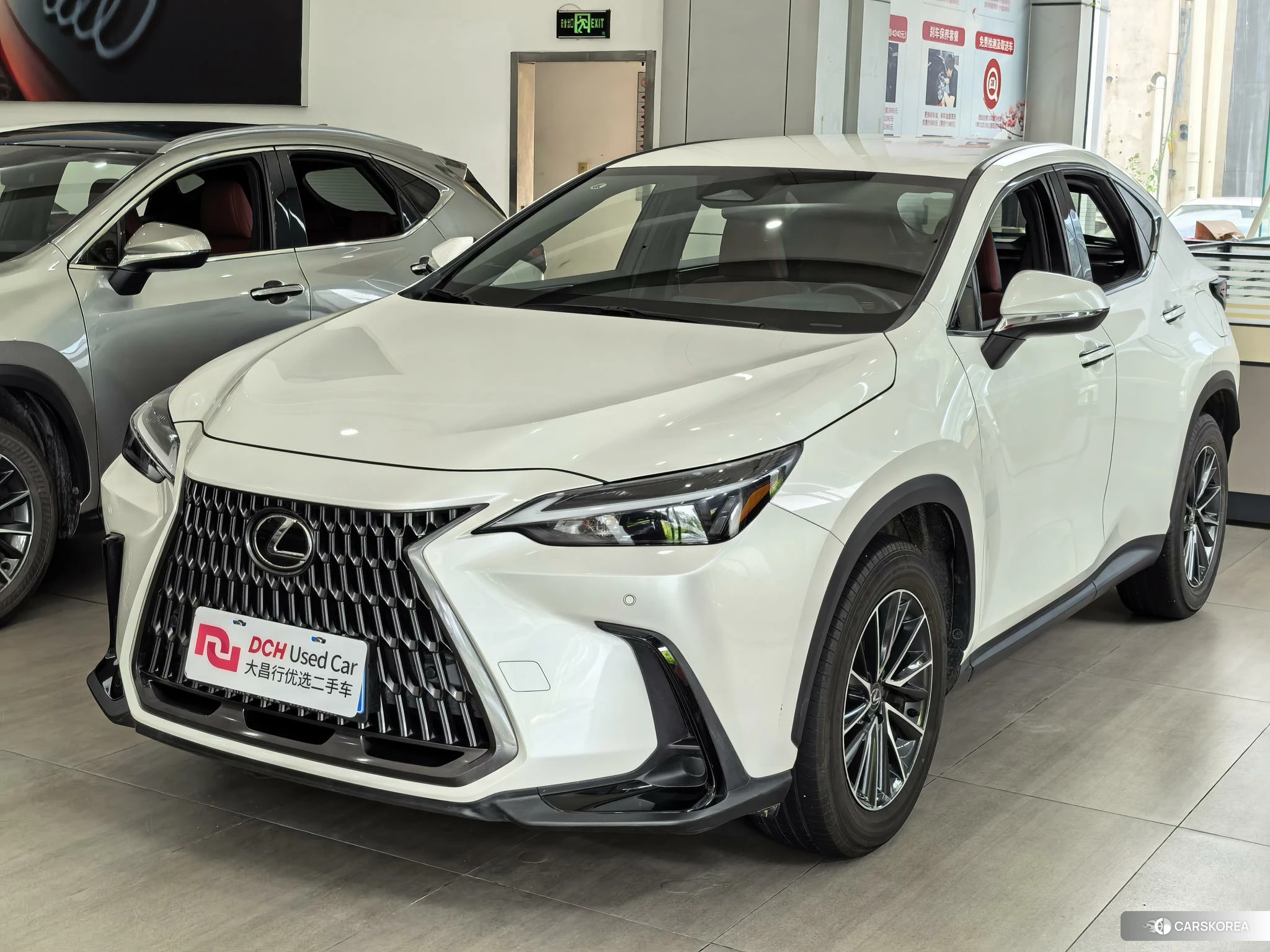 Lexus NX id 4479841 из Китая 8