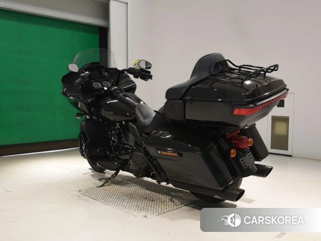 OTHER HARLEY FLTRK1870 id 4328175 из Японии 8