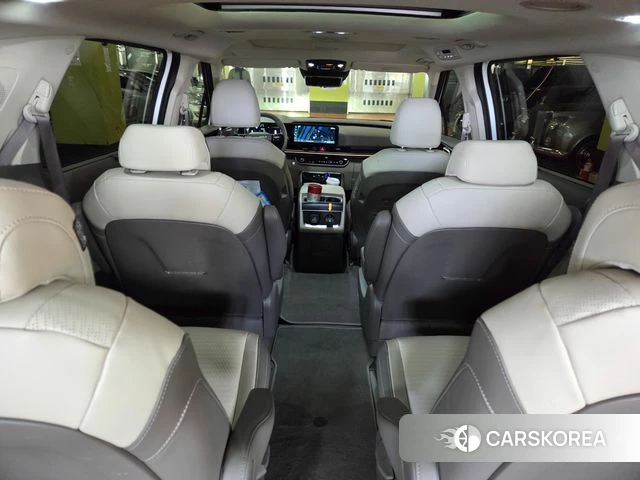 Kia The New Carnival 4th Generation id 3902414 из Кореи 18