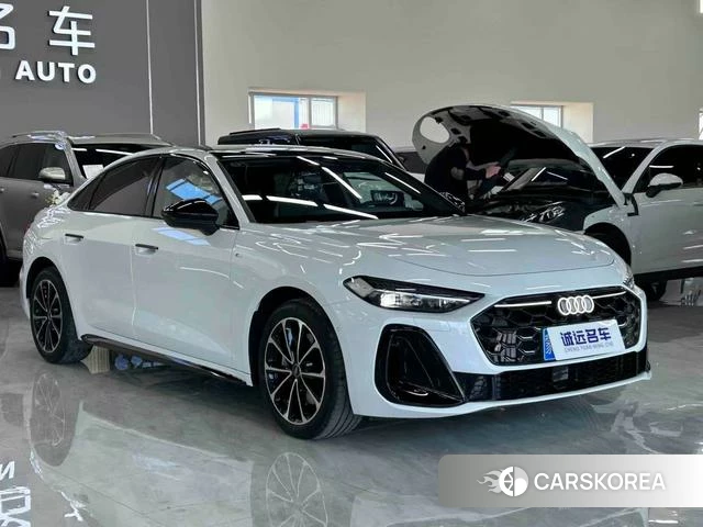 Audi A5L id 3920399 из Китая 8