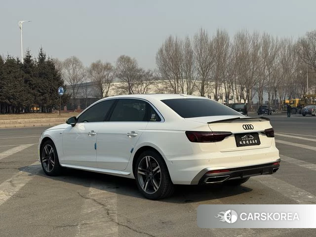 Audi A4L id 4258681 из Китая 8
