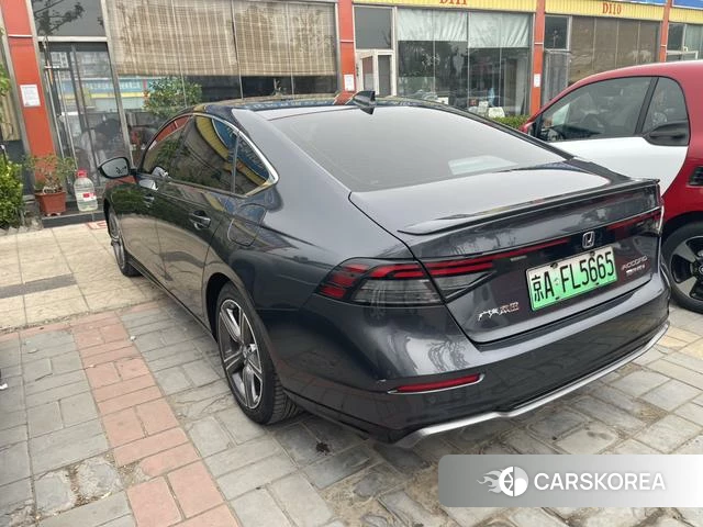 Honda Accord PHEV id 4342167 из Китая 8