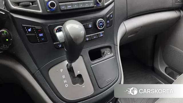 Hyundai The New Grand Starex id 3748405 из Кореи 18