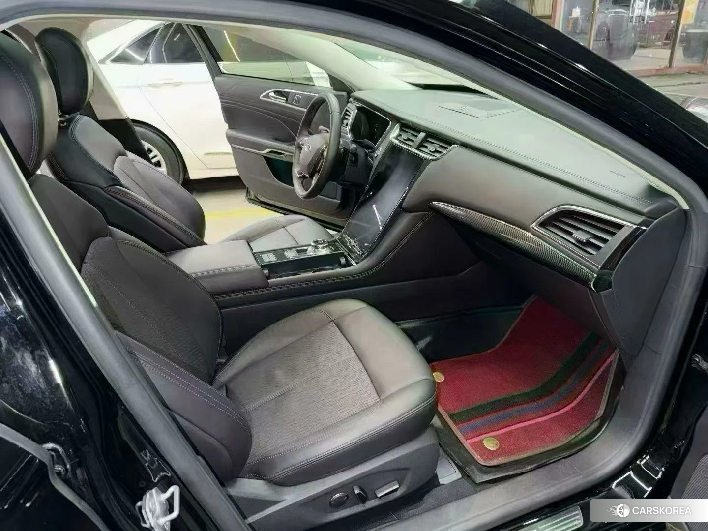Ford Taurus id 4505051 из Китая 8