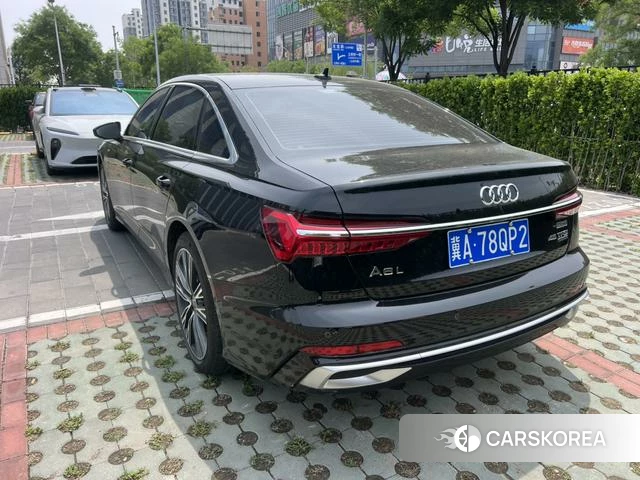 Audi A6L id 4348983 из Китая 8