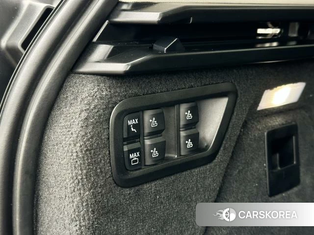 BMW X7 id 4265727 из Китая 20