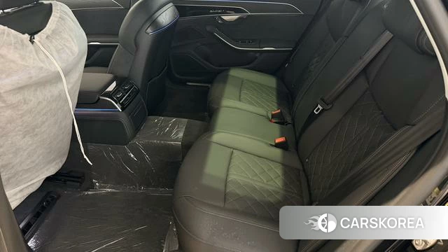 Audi A8 id 4374718 из Китая 10