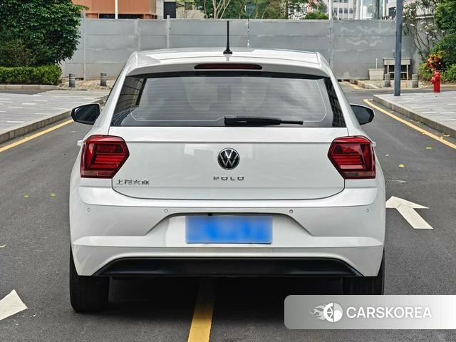Volkswagen Polo id 4274754 из Китая 10