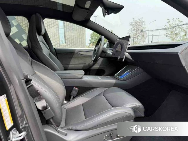 Tesla Model Y L id 3983309 из Китая 8