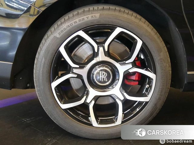 Rolls-Royce Cullinan id 4255109 из Кореи 18