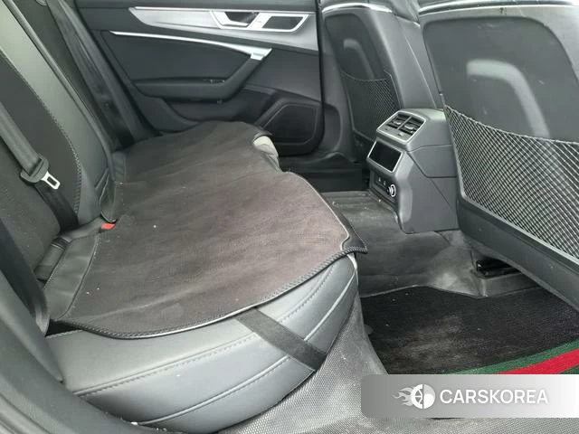 Audi A6L id 4300026 из Китая 14