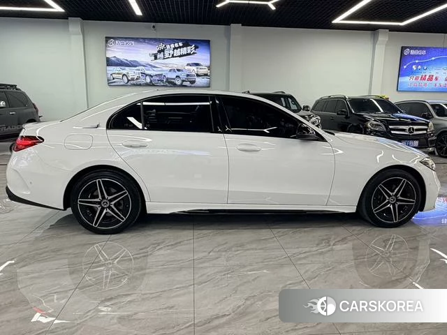 Mercedes-Benz Class C id 4262546 из Китая 17