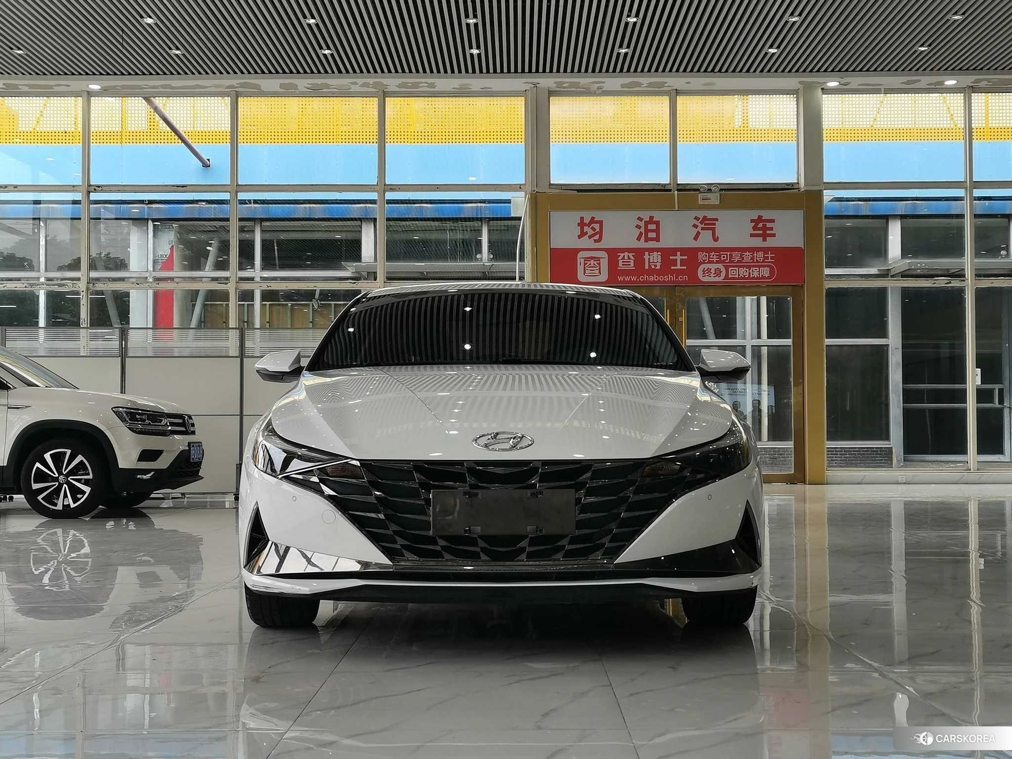 Hyundai Elantra id 4514855 из Китая 11