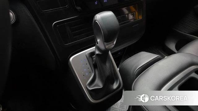 Hyundai Staria id 4847738 из Кореи 30