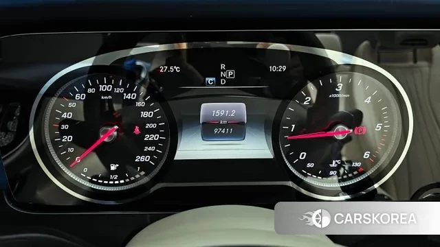 Mercedes-Benz E-Class W213 id 3198537 из Кореи 18