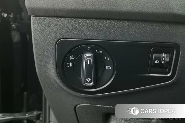 Volkswagen Tiguan L id 4290706 из Китая 22