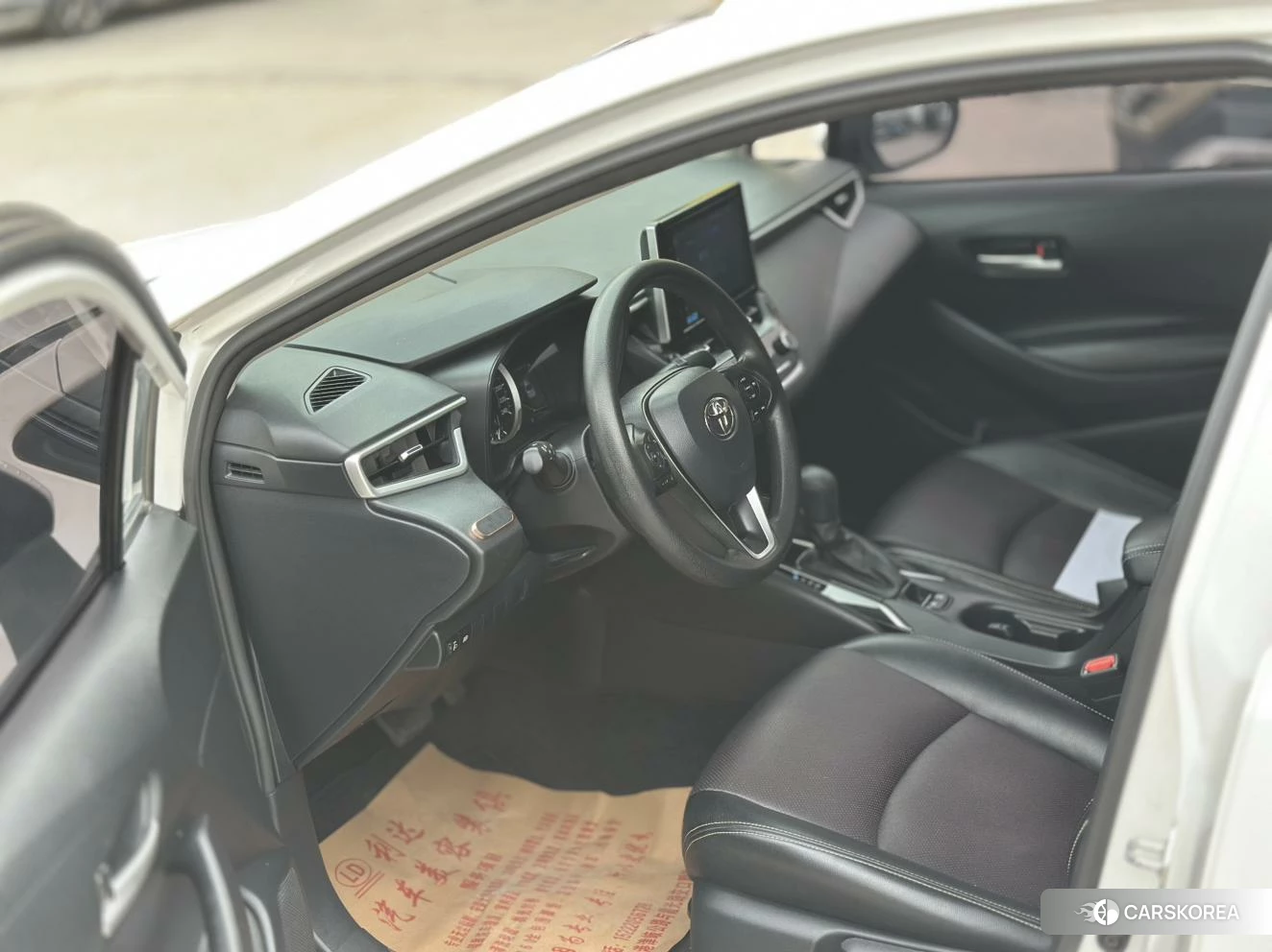 Toyota Corolla id 4512659 из Китая 8