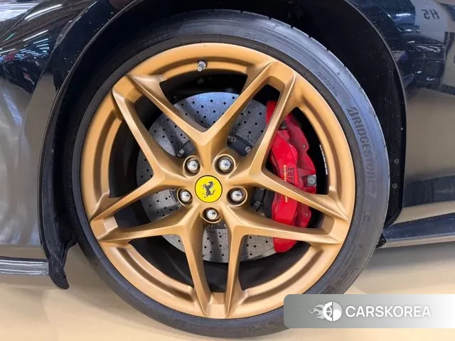 Ferrari Rome id 3571029 из Кореи 16