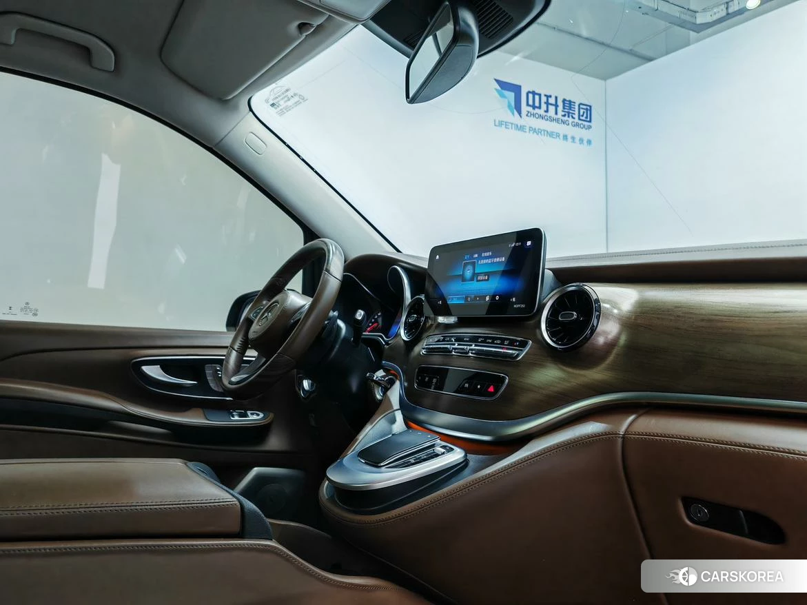 Mercedes-Benz V-class id 4413519 из Китая 21