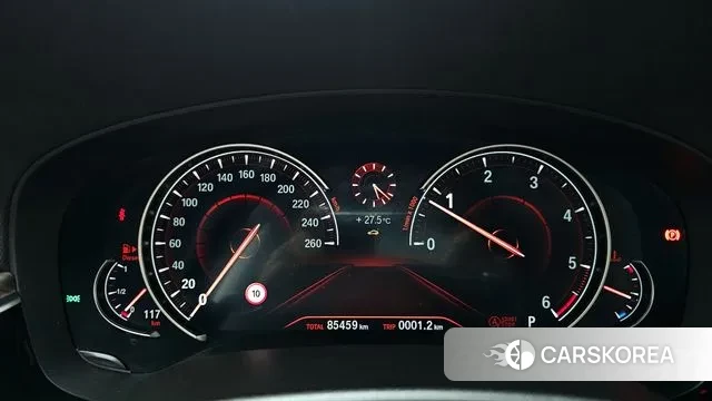 BMW 5 Series (G30) id 3029375 из Кореи 18