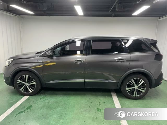 Peugeot 5008 id 4227359 из Китая 18