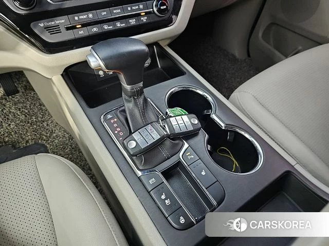 Kia The New Carnival id 4836525 из Кореи 16