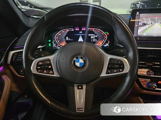 BMW 5 Series (G30) id 3923063 из Кореи 18