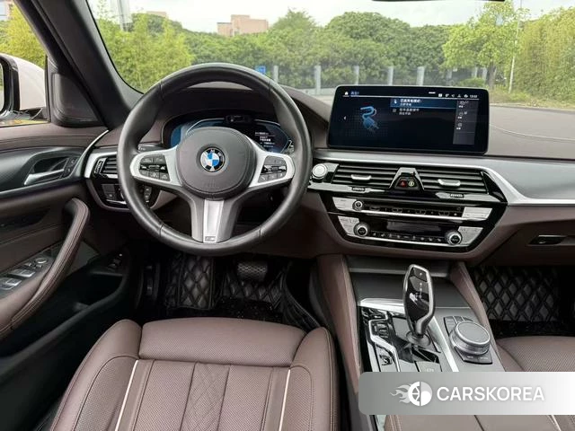 BMW 5 series PHEV id 4277253 из Китая 19